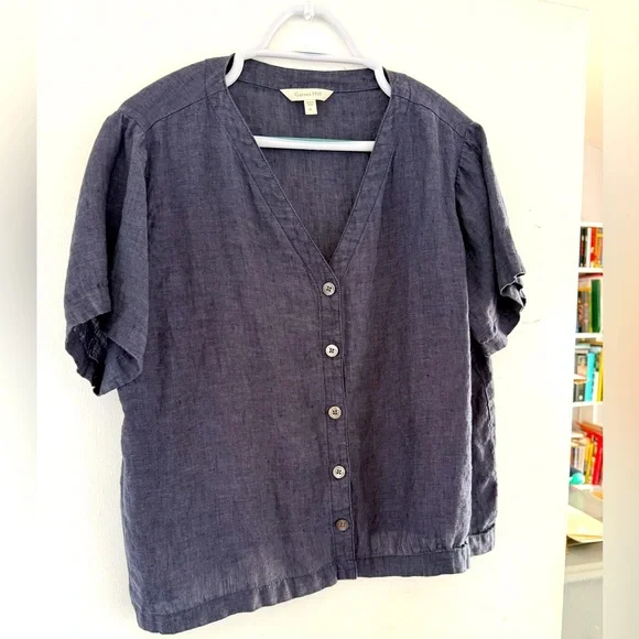 Women's Dark Blue Linen Button-Up Top from Garnet Hill. Size XL. - Picture 1 of 8